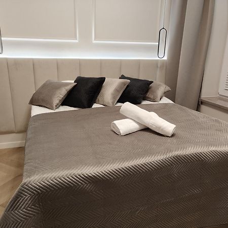 Harmonica Premium Apartment Nowy Sacz Exterior photo