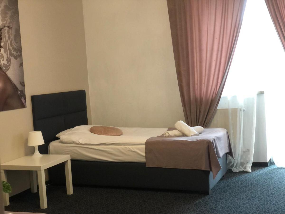Harmonica Premium Apartment Nowy Sacz Exterior photo