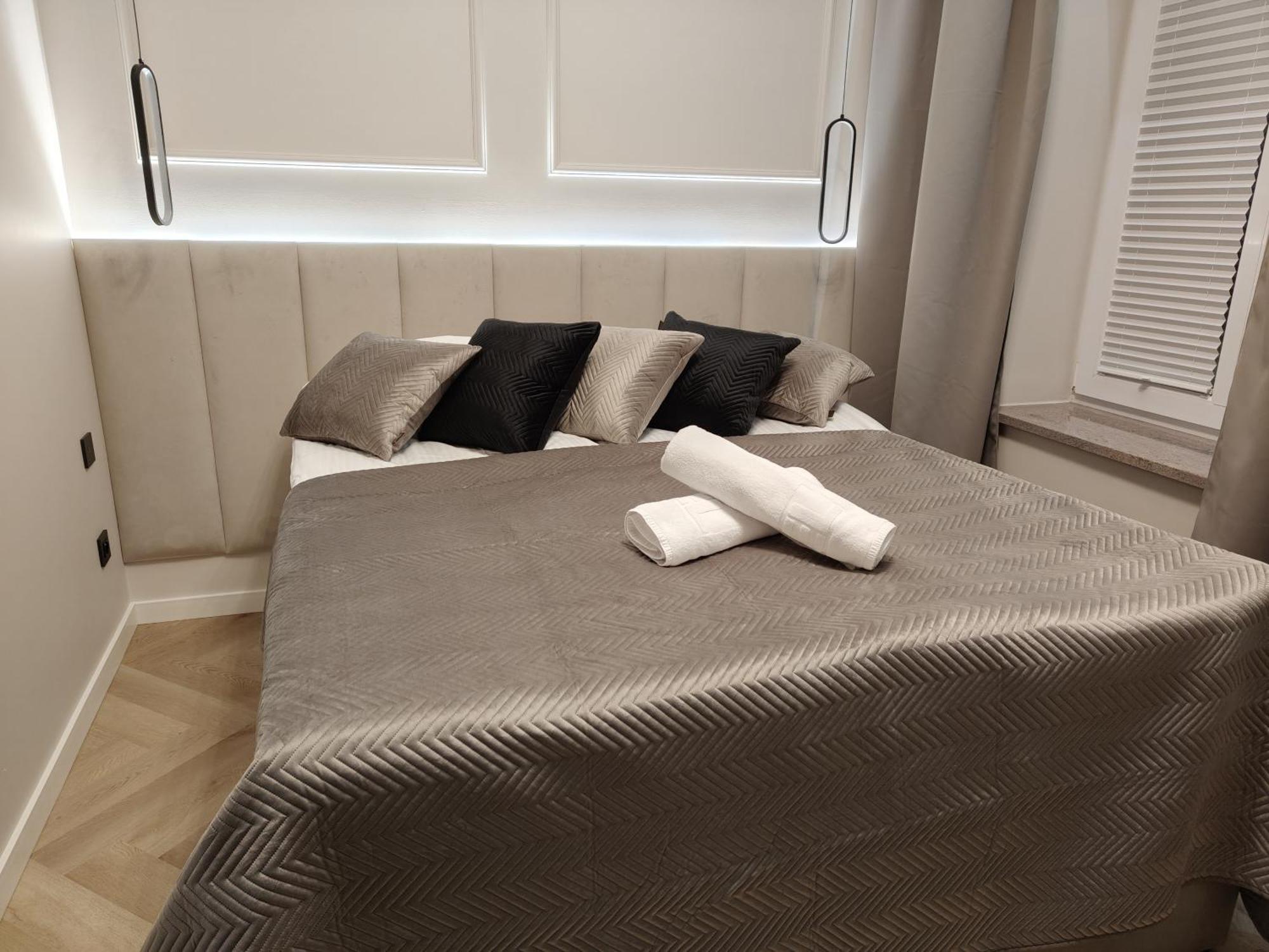 Harmonica Premium Apartment Nowy Sacz Exterior photo